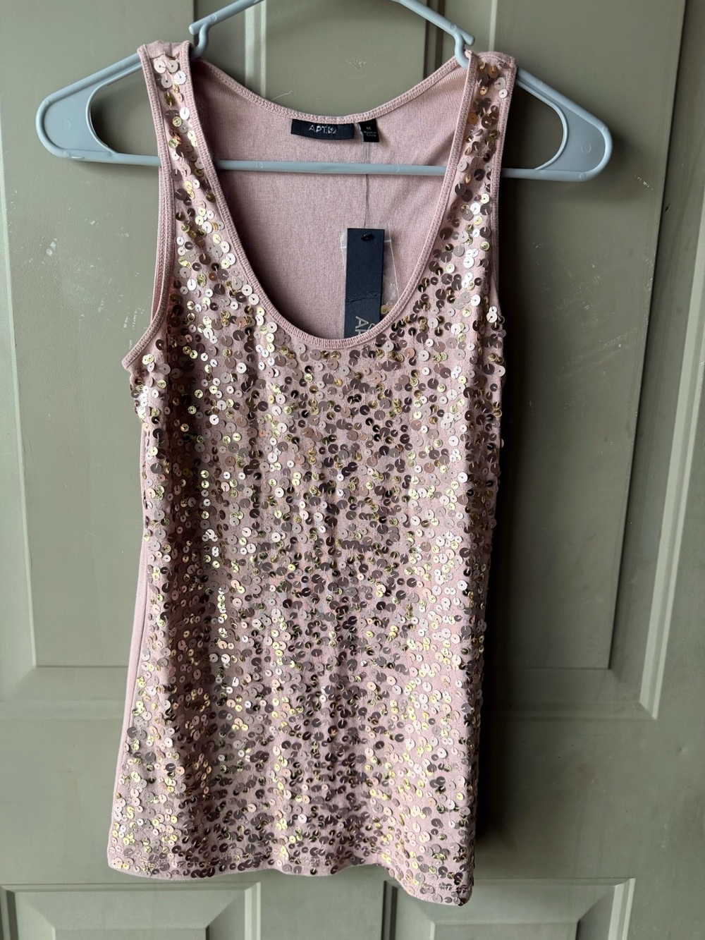 APT. 9 blush sequin tank top.  Never worn, tags still on.